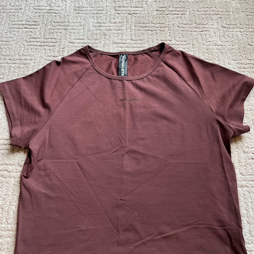Alphalete Baby Tee